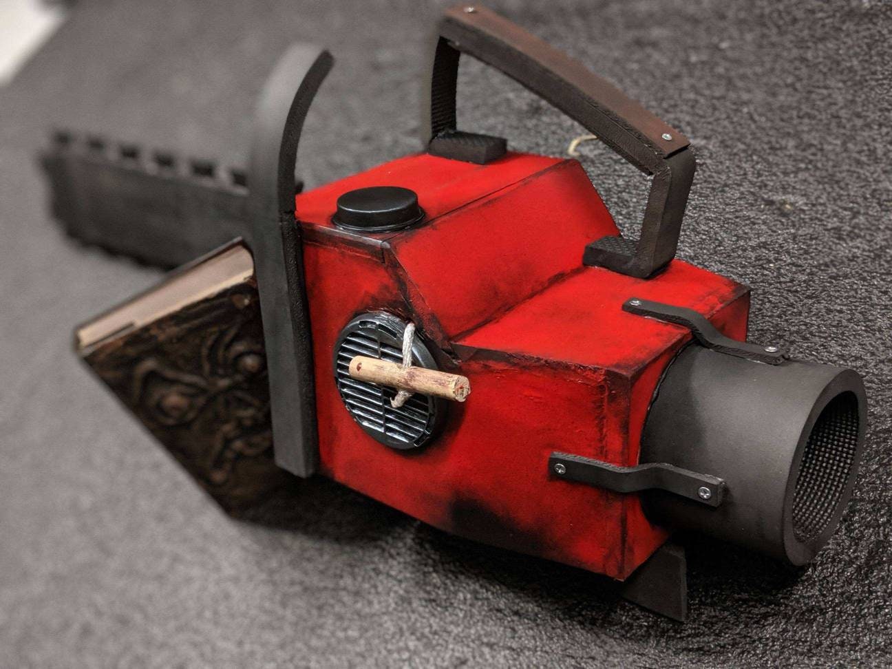 Evil Dead Chainsaw Hand
