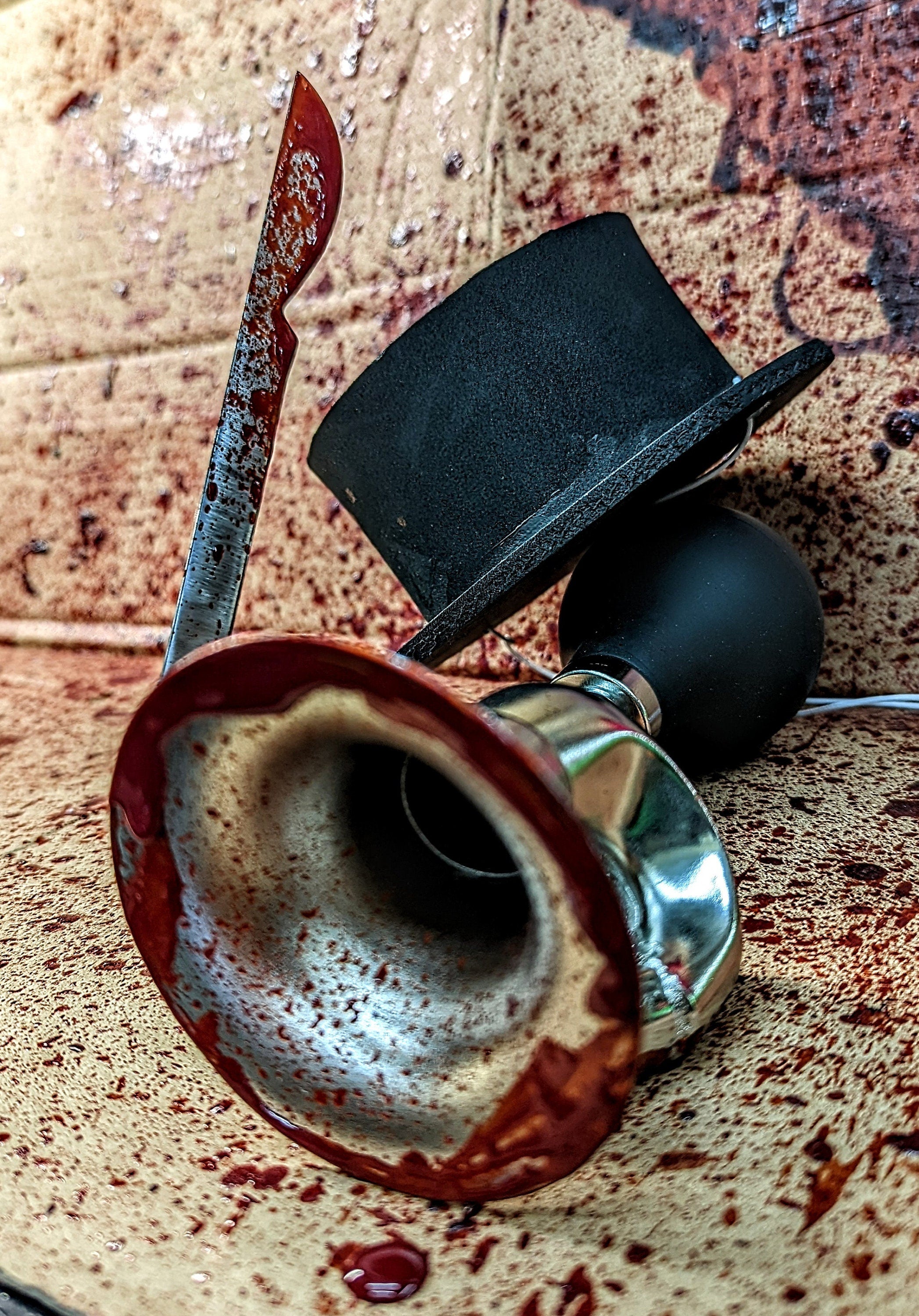 Bloody Clown Horn